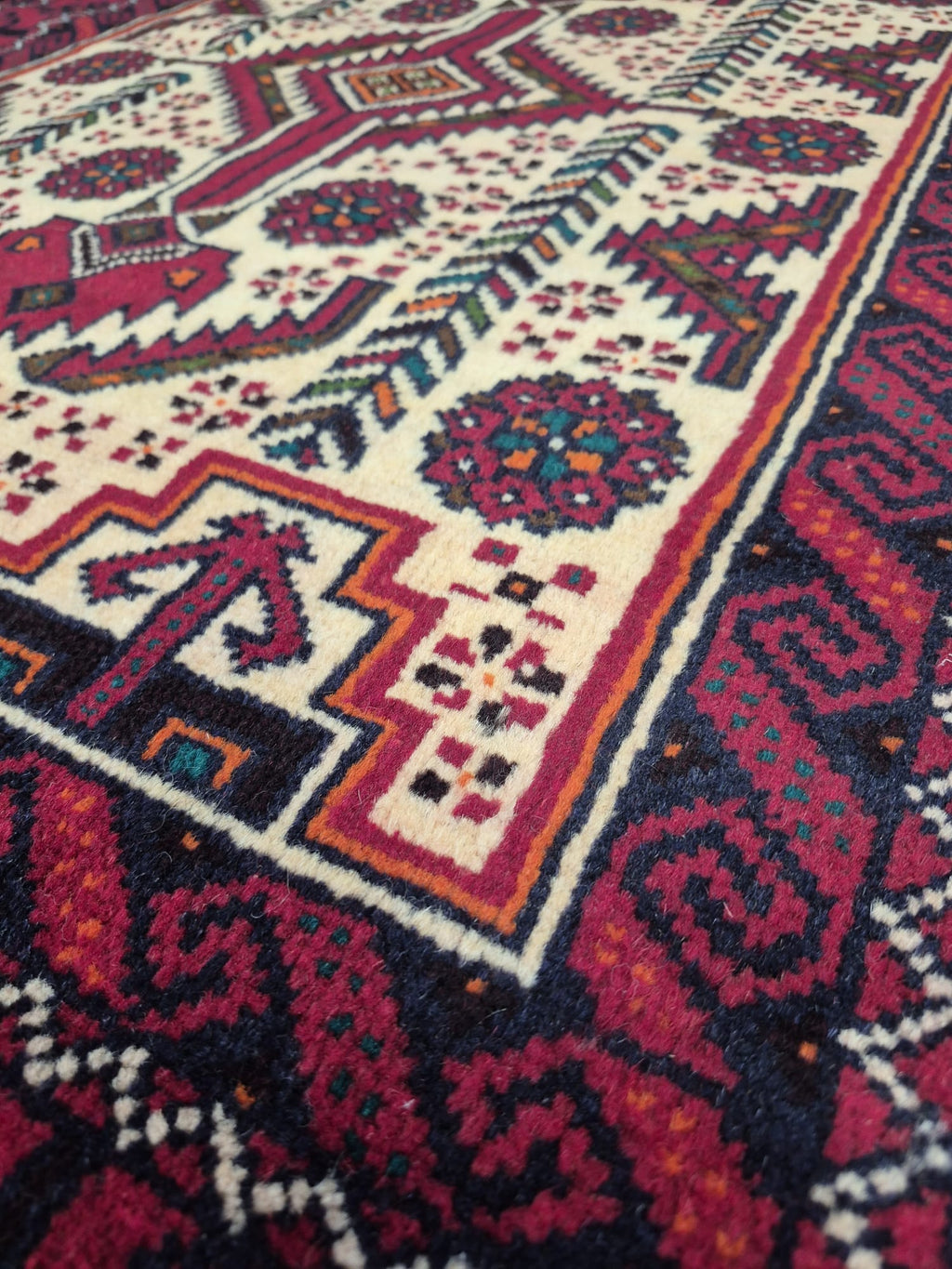 KAFKAS HALI